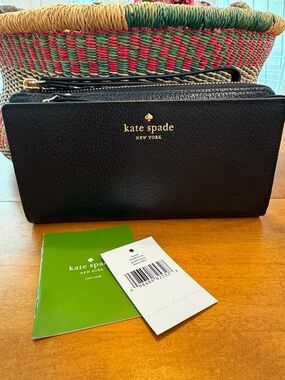 Kate Spade wallet wristlet, NWT